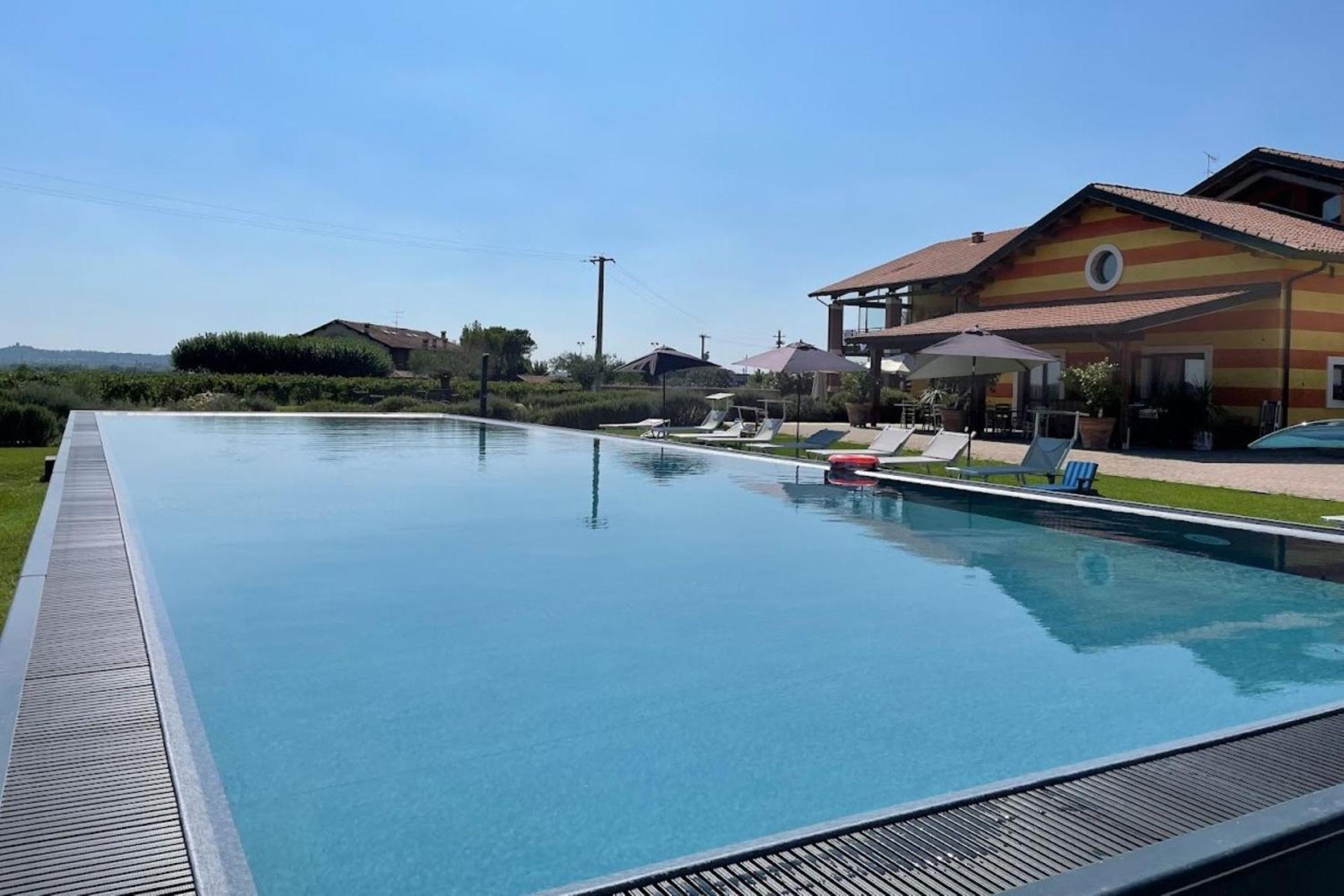 Almavite Wine With Pool דסנזאנו דל גארדה